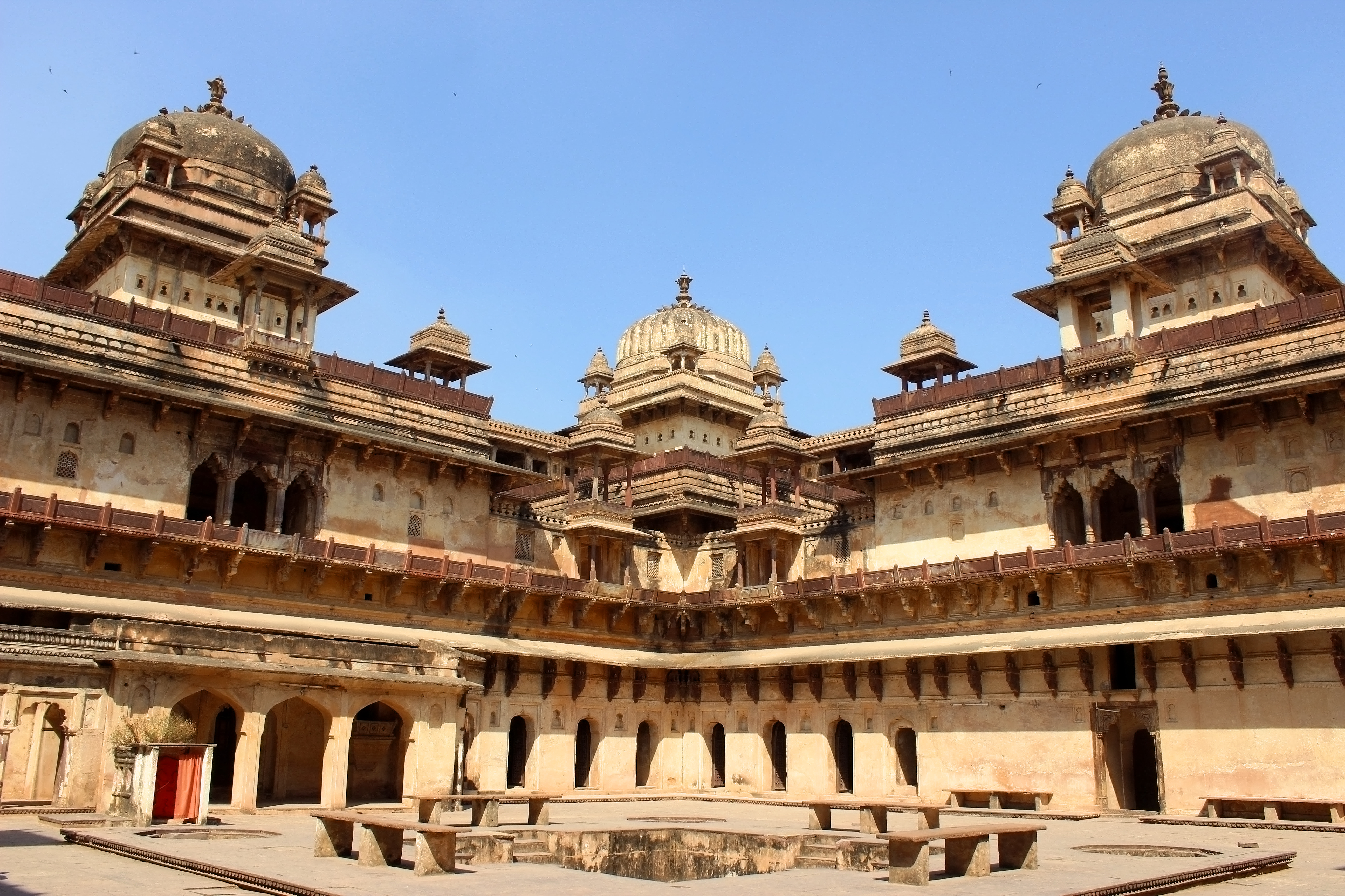 Orchha Fort