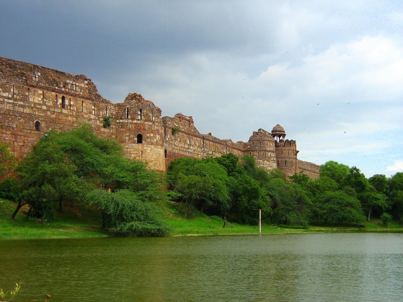 A view of the moat at the Purana Qila. Image Source: Flickr