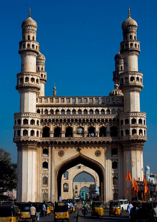 Constructed by Muhammad Quli Qutb Shah in 1591, the giant structure of Charminar continues to celebrate the glorious past of Hyderabad. Image Source: Wikimedia Commons
