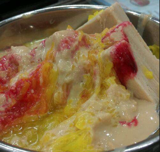 Colourful Rabri Falooda, Image Source: Wikimedia Commons