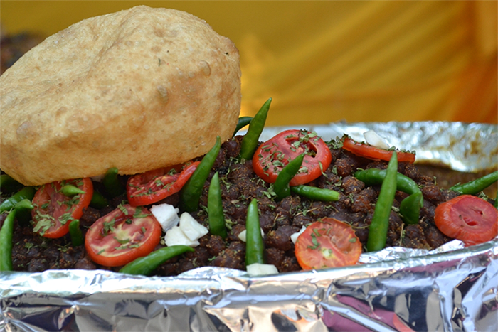 Chole Bhature, Image Source: Wikimedia Commons 