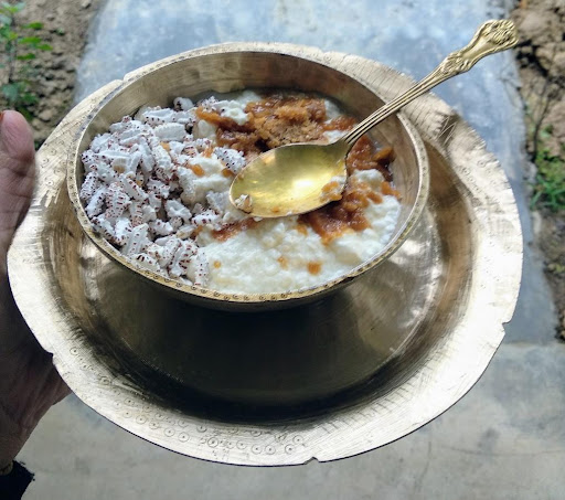 Akholghor