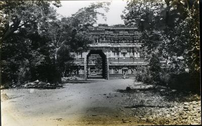 019-3798-1953-54-General view of Somanatha tempemain gopuram from-east-Palaiyarai-Tanjore-020.jpg