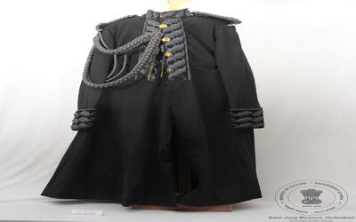 Uniform of Salar Jung III